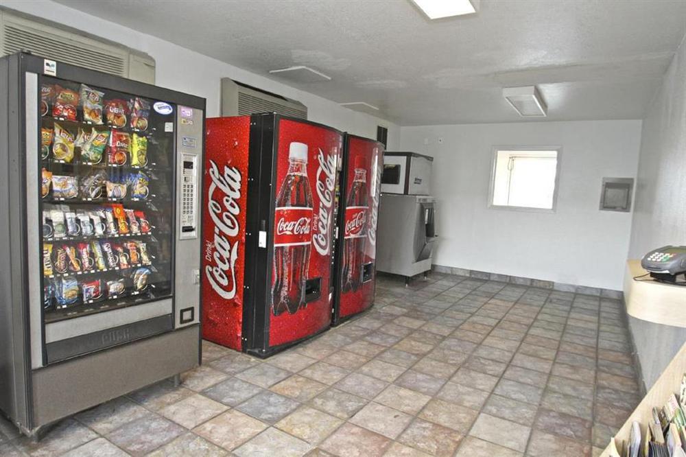 Regency Inn Tulsa Oakhurst Удобства фото